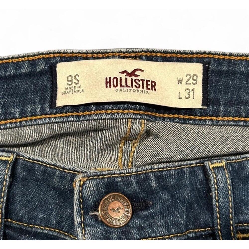 Y2K Hollister Jeans Women's 9 Short Low Rise Bootcut Blue Denim Jeans (32”x30”) - Picture 4 of 7
